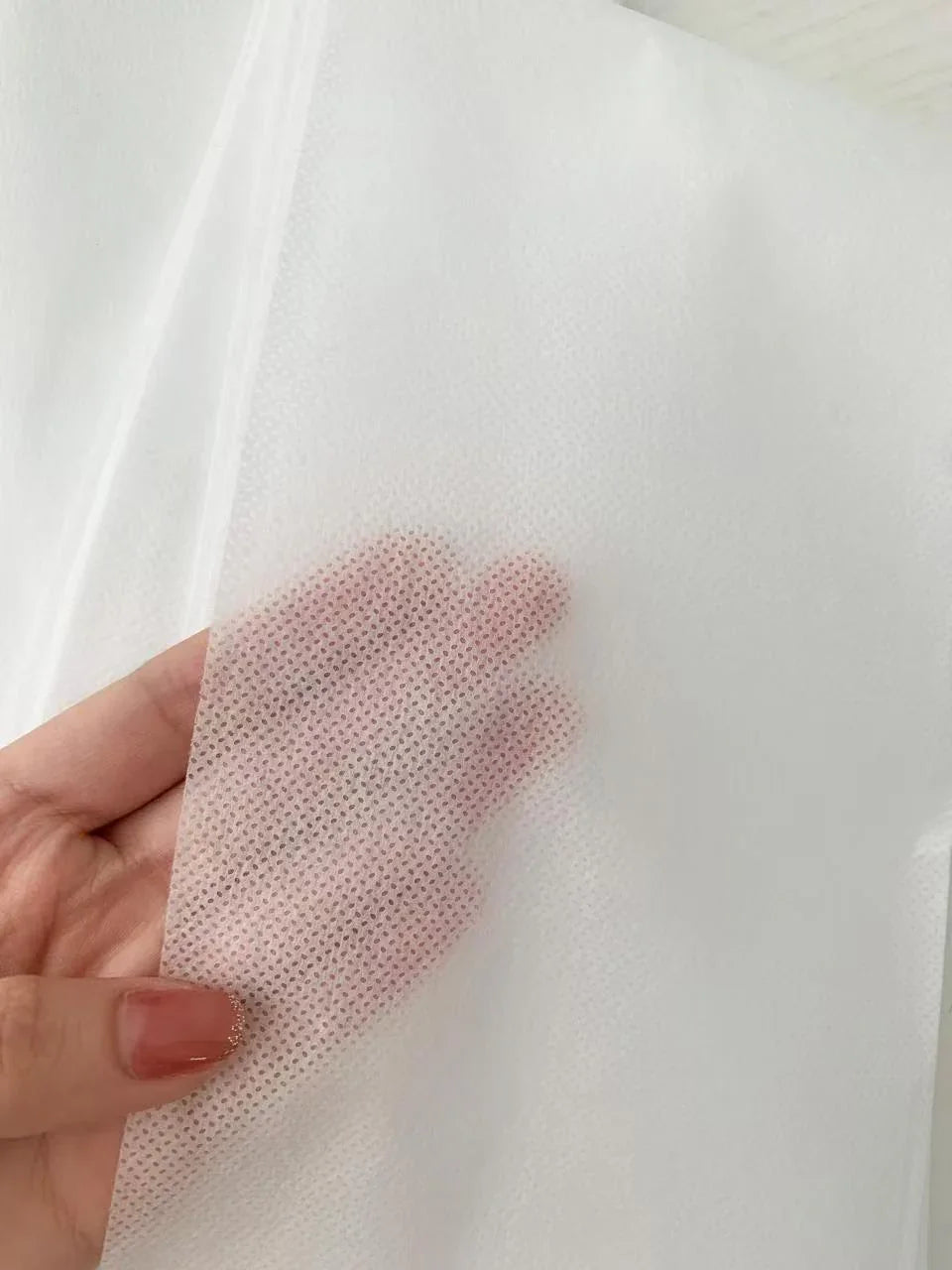 Rouleau de drap-housse jetable non tissé 180×80cm – 1 rouleau (lot de 50 pièces)
